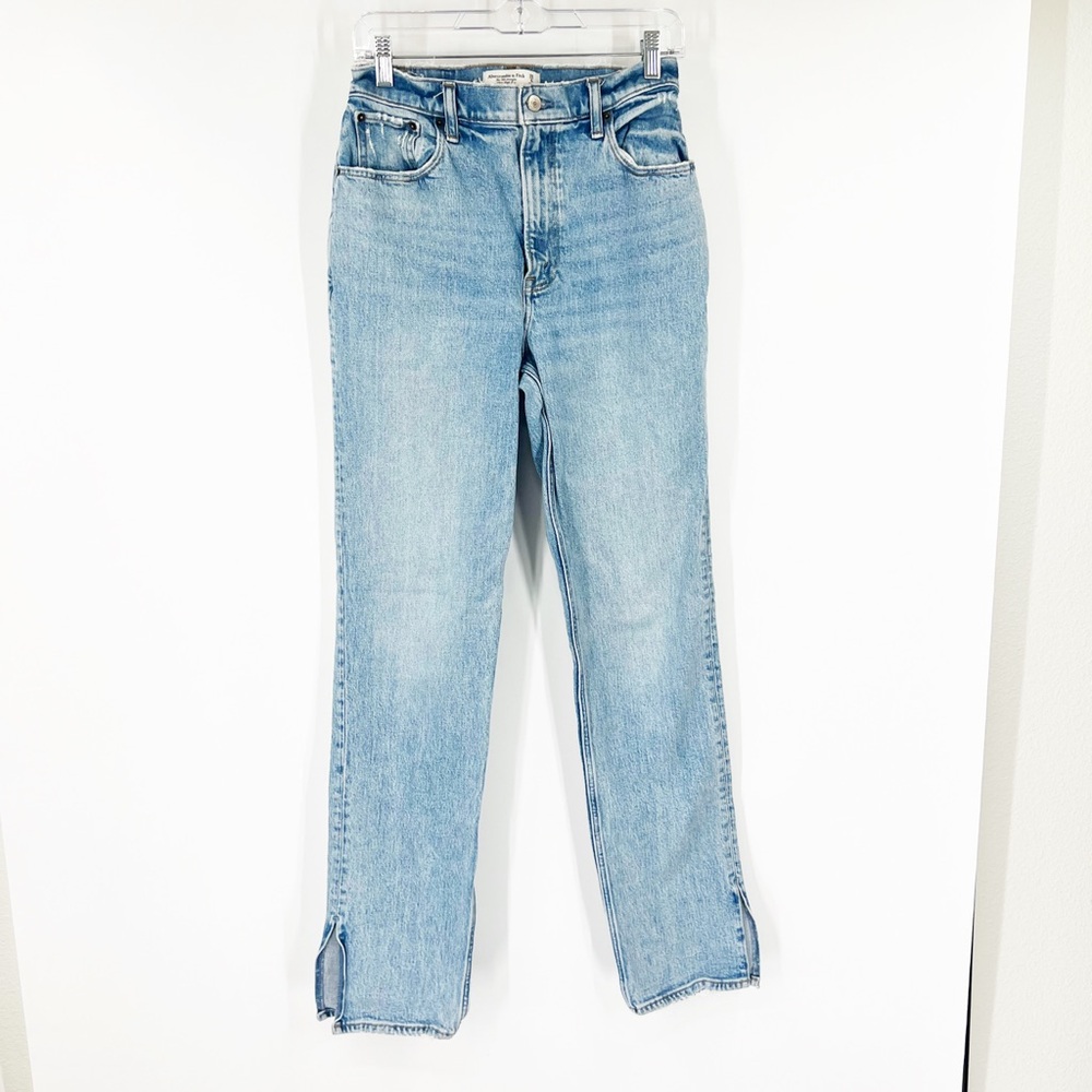 Abercrombie & Fitch Curve Love The ‘90s Straight Jeans Ultra High Rise LONG